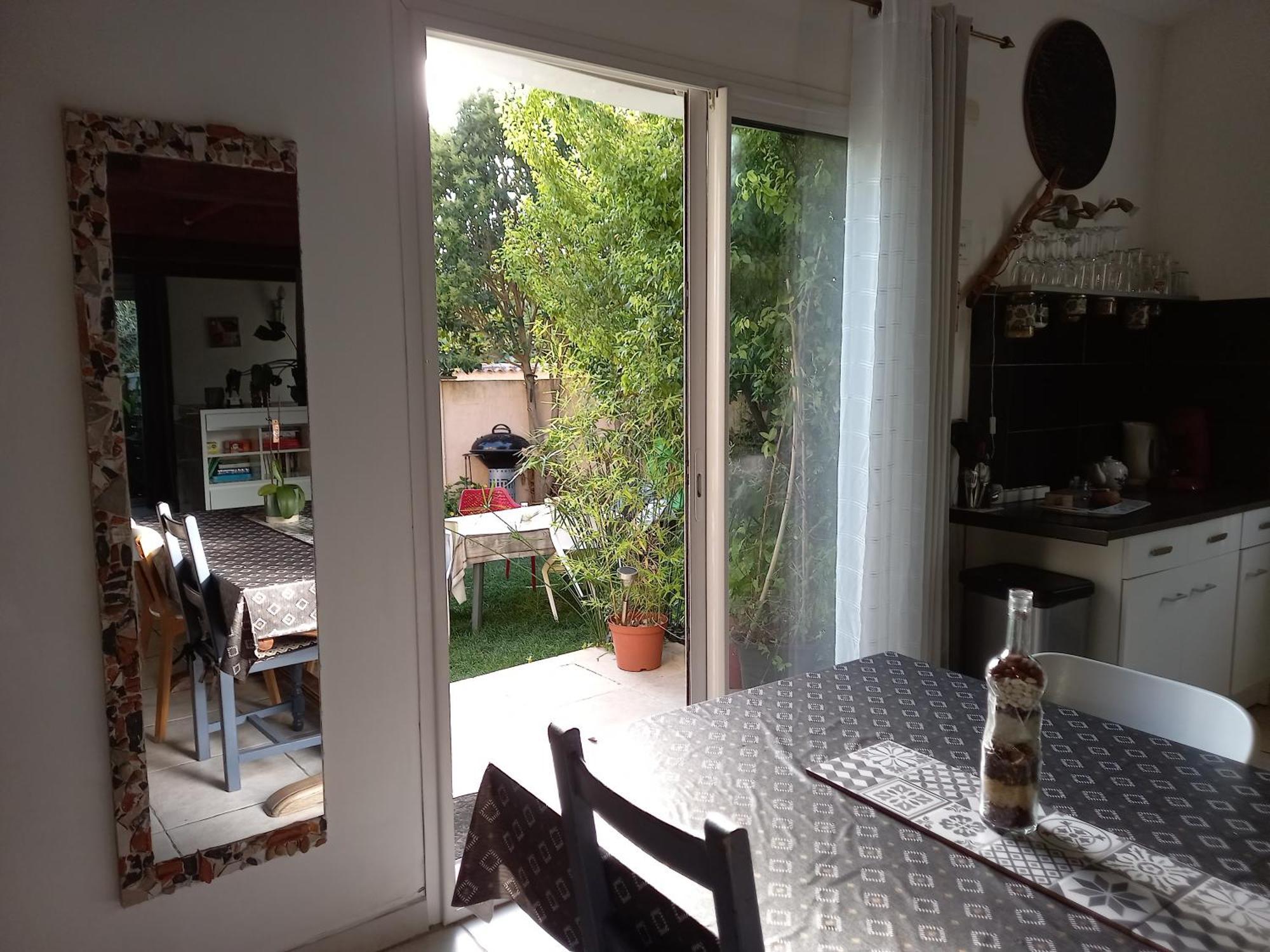 Вилла Loft Ambrussum, Jacuzzi, Jardin,Bbq Люнель Экстерьер фото